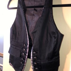 XS Vest